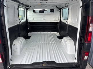 2022 Renault Trafic - Thumbnail