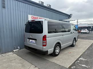 2021 Toyota HIACE - Thumbnail