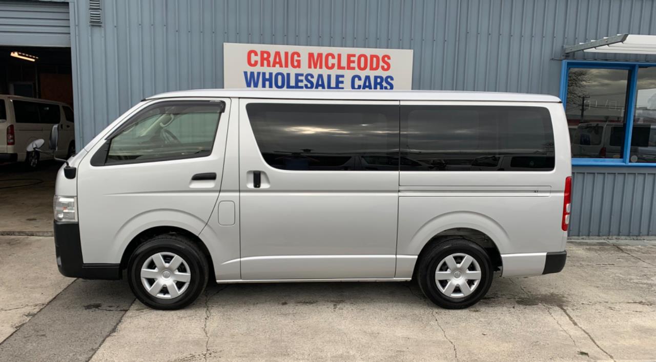 2018 Toyota HIACE