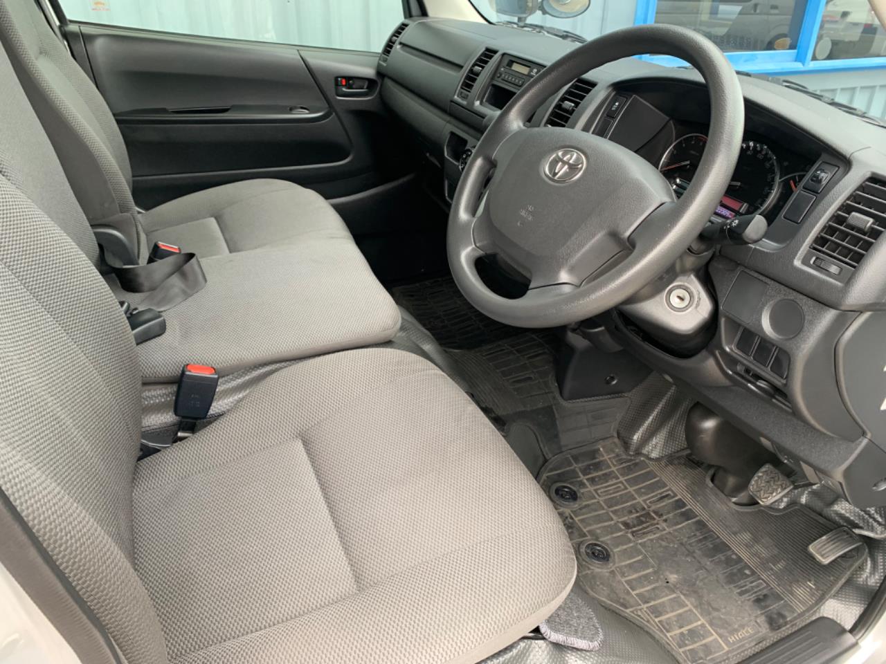 2018 Toyota HIACE