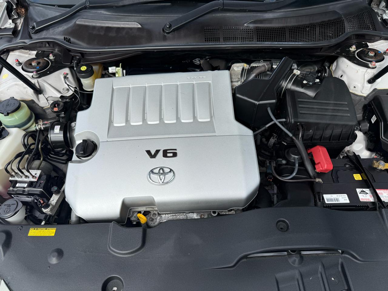 2010 Toyota Aurion