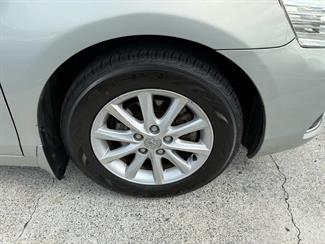 2010 Toyota Aurion - Thumbnail