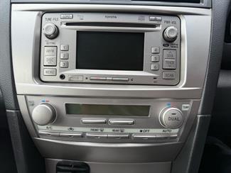 2010 Toyota Aurion - Thumbnail