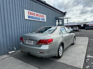 2010 Toyota Aurion - Thumbnail