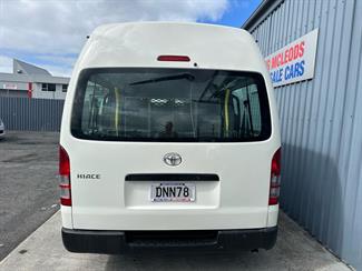2006 Toyota HIACE - Thumbnail