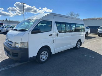 2006 Toyota HIACE - Thumbnail