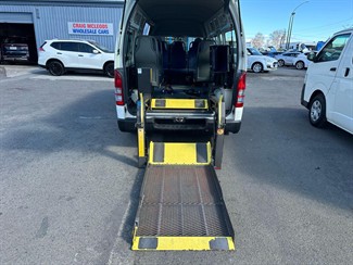 2006 Toyota HIACE - Thumbnail
