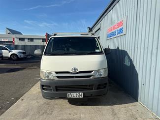 2009 Toyota HIACE - Thumbnail