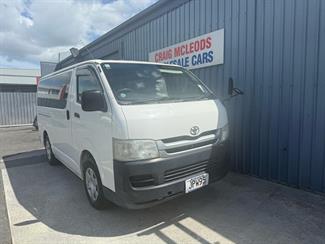2009 Toyota HIACE - Thumbnail