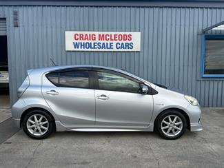 2012 Toyota Aqua - Thumbnail