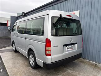 2008 Toyota HIACE - Thumbnail