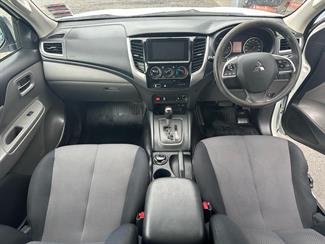 2018 Mitsubishi Triton - Thumbnail
