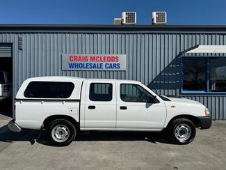 2010 Nissan NAVARA - Thumbnail