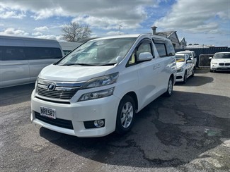 2014 Toyota Vellfire - Thumbnail