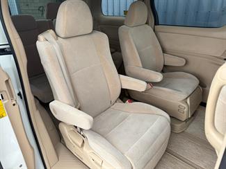 2014 Toyota Vellfire - Thumbnail