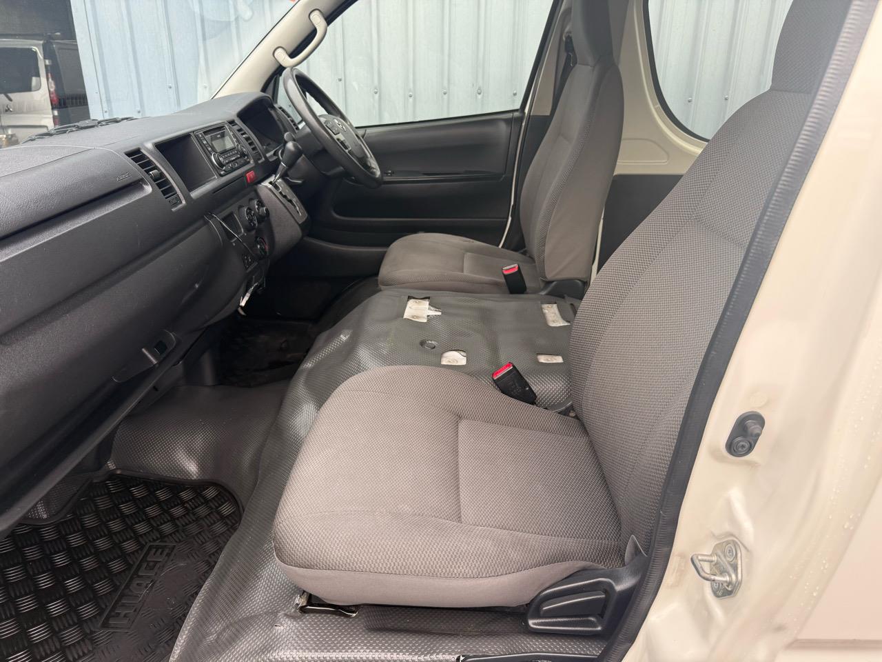 2016 Toyota HIACE