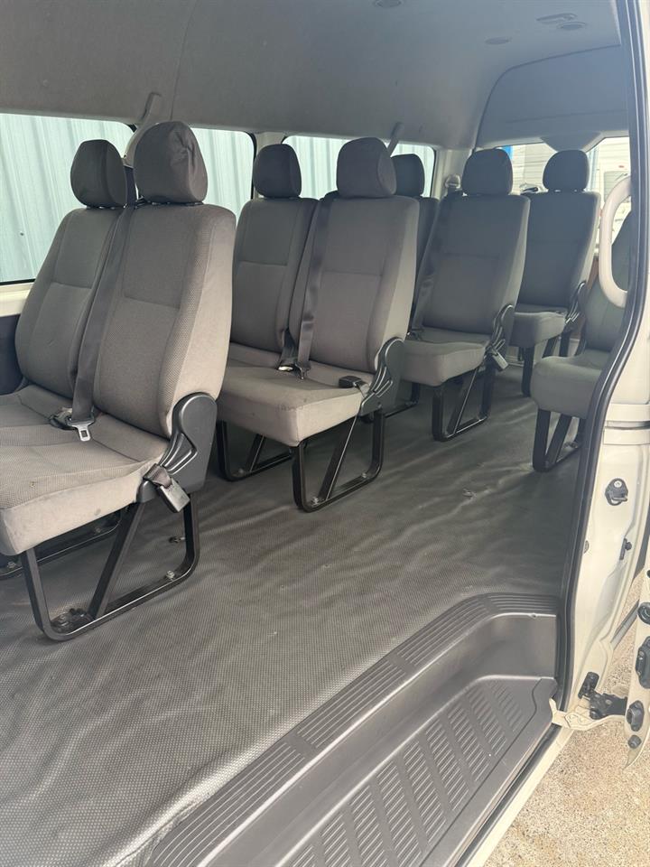 2016 Toyota HIACE