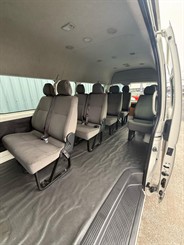 2016 Toyota HIACE - Thumbnail