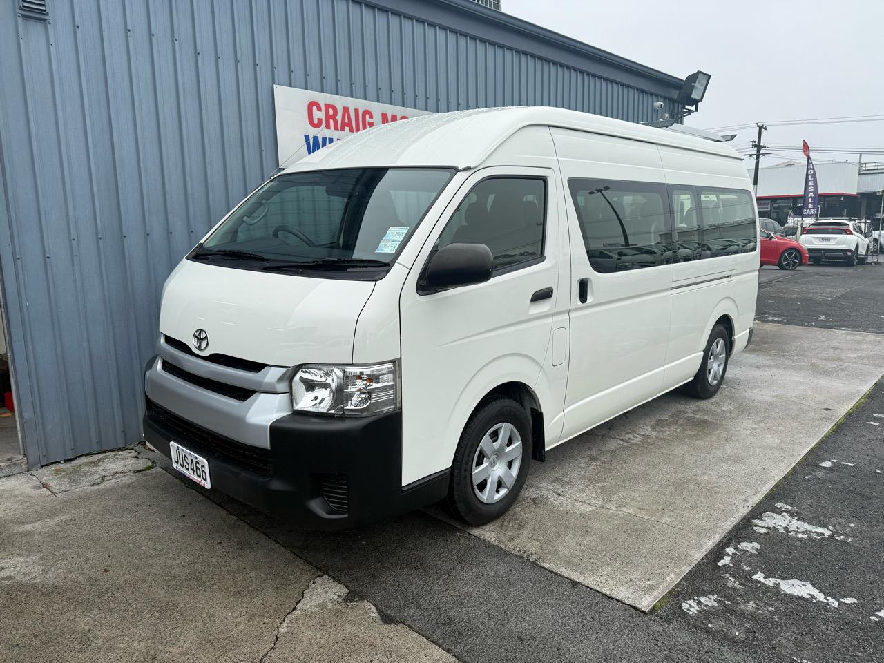 2016 Toyota HIACE