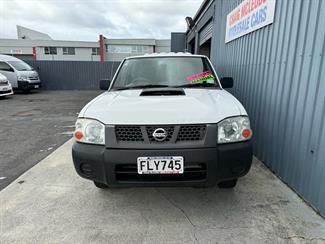 2010 Nissan NAVARA - Thumbnail