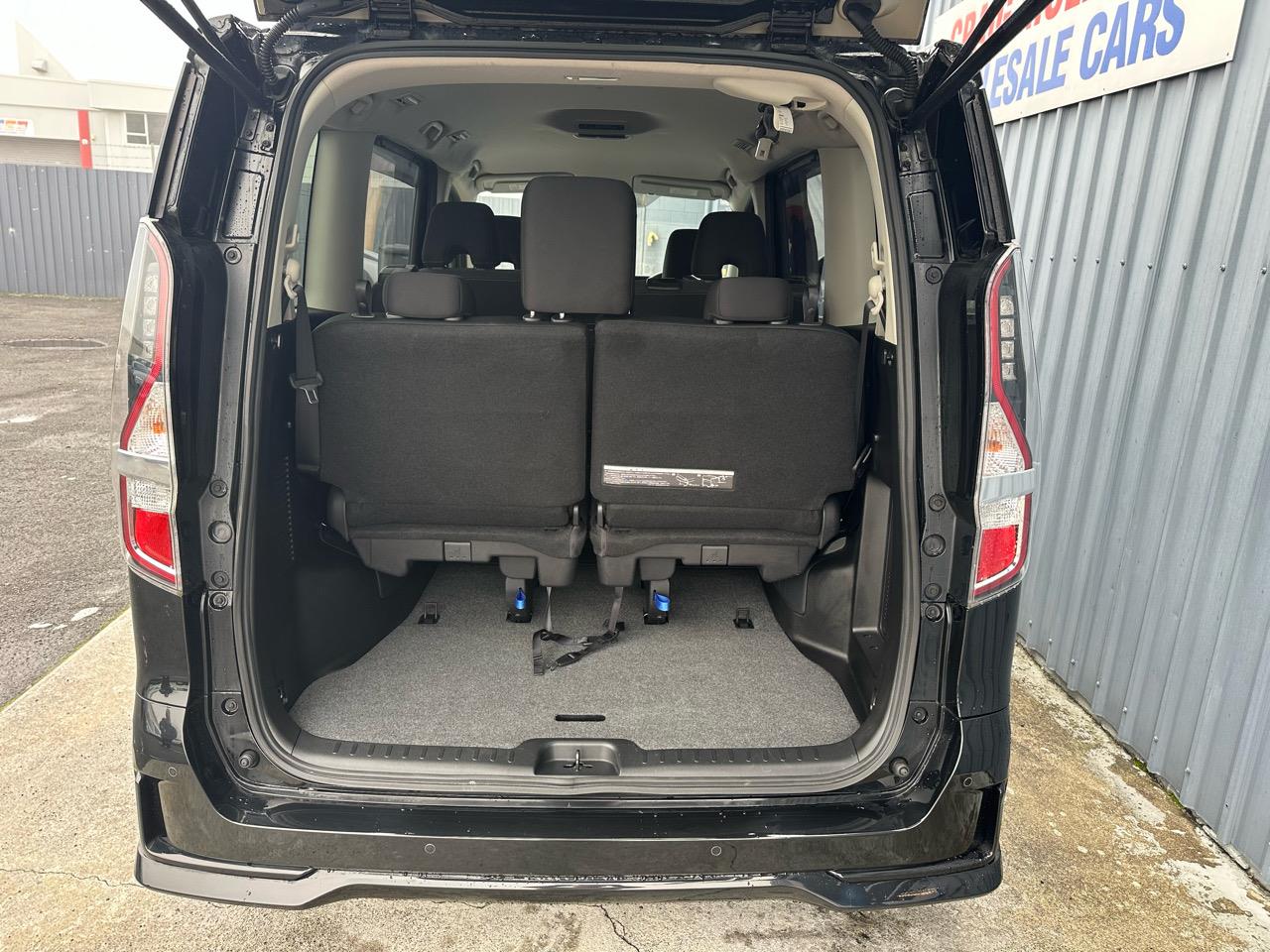 2020 Nissan SERENA