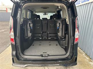 2020 Nissan SERENA - Thumbnail