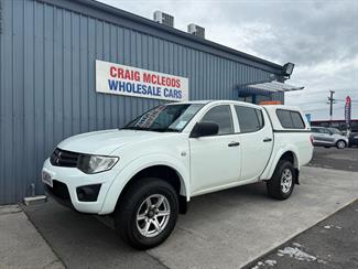 2012 Mitsubishi Triton - Thumbnail