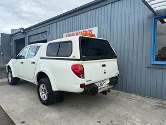 2012 Mitsubishi Triton - Thumbnail