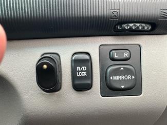 2012 Mitsubishi Triton - Thumbnail
