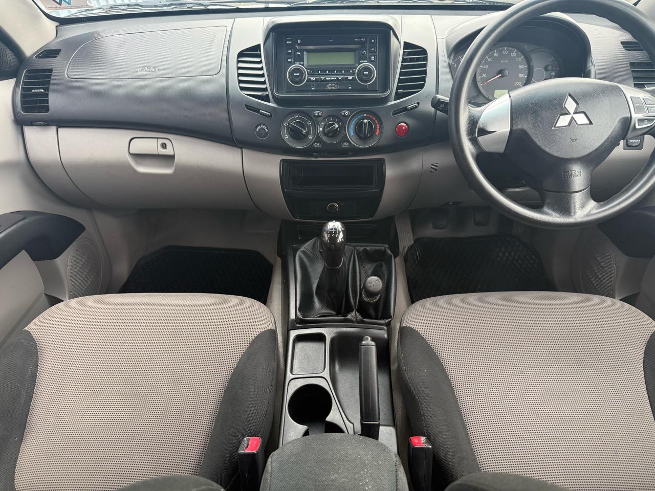 2012 Mitsubishi Triton