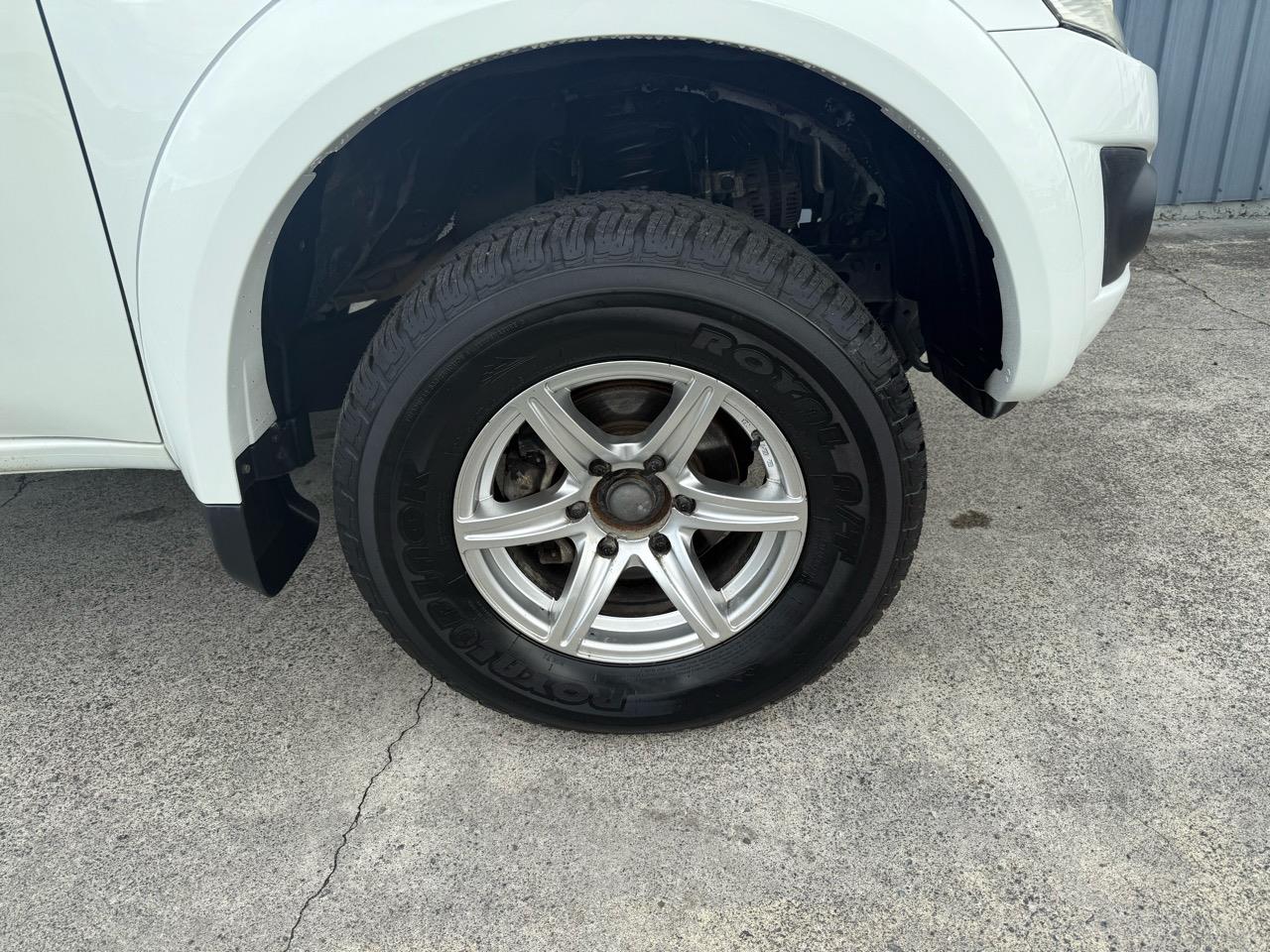 2012 Mitsubishi Triton