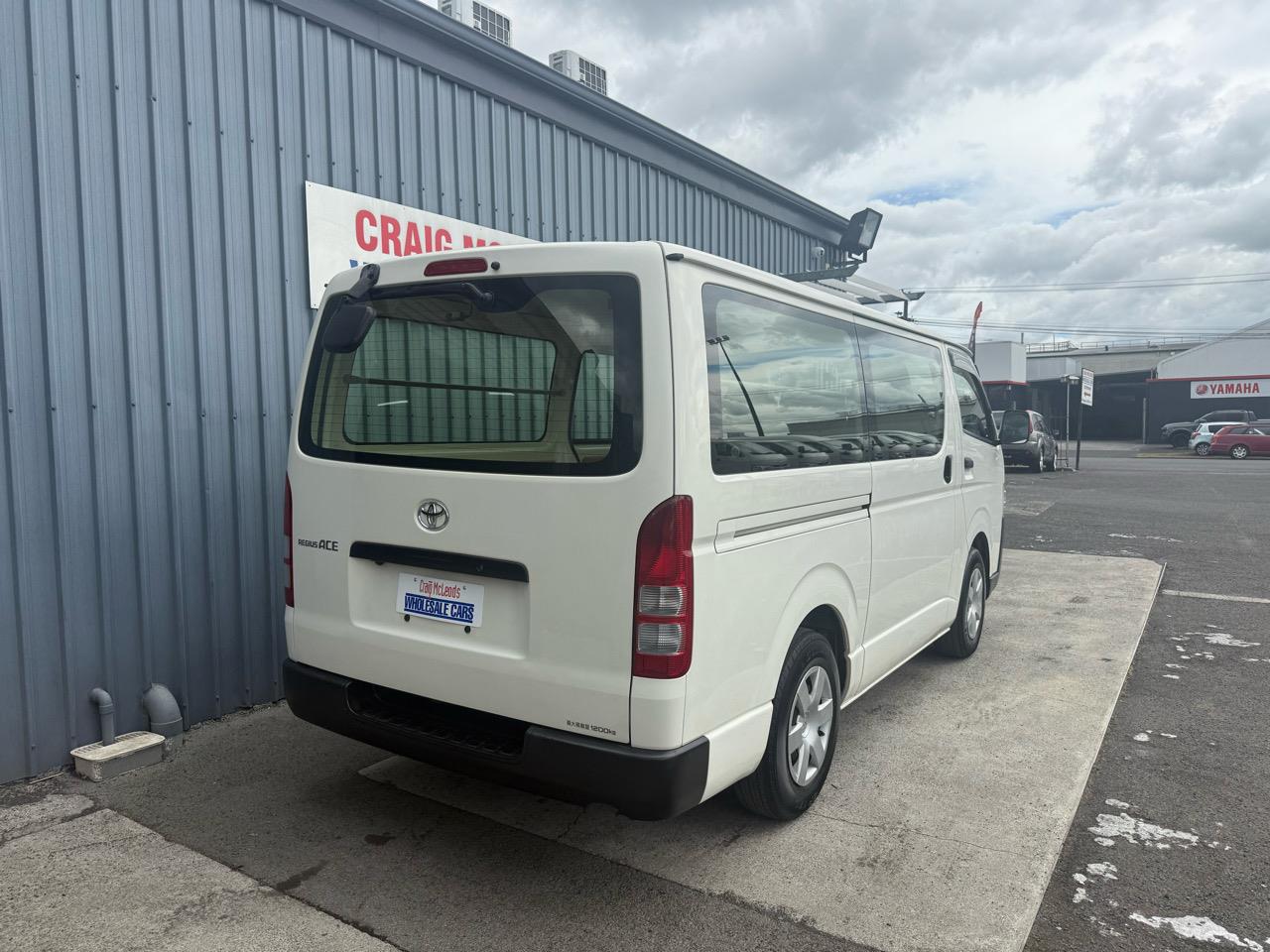 2018 Toyota HIACE