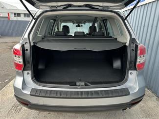 2015 Subaru FORESTER - Thumbnail
