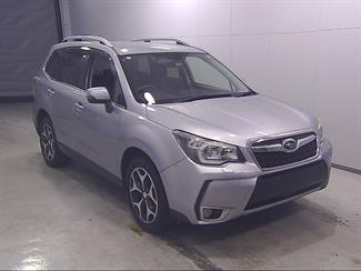2015 Subaru FORESTER - Thumbnail