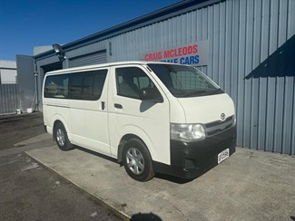 2012 Toyota HIACE - Thumbnail