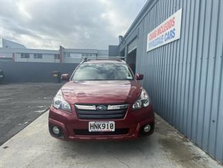 2014 Subaru Outback - Thumbnail