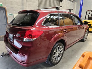 2014 Subaru Outback - Thumbnail