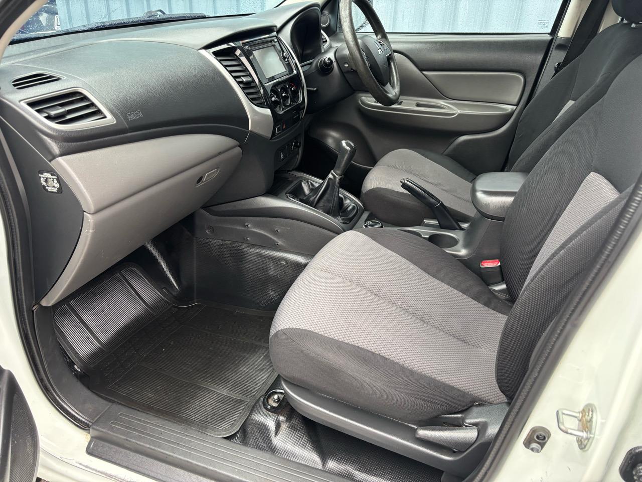 2017 Mitsubishi Triton