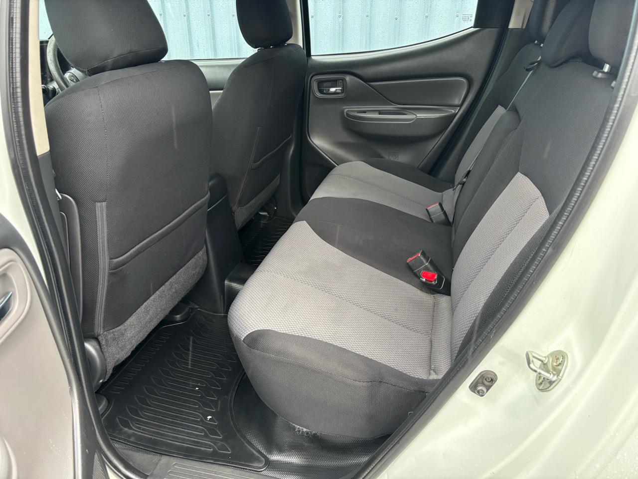 2017 Mitsubishi Triton