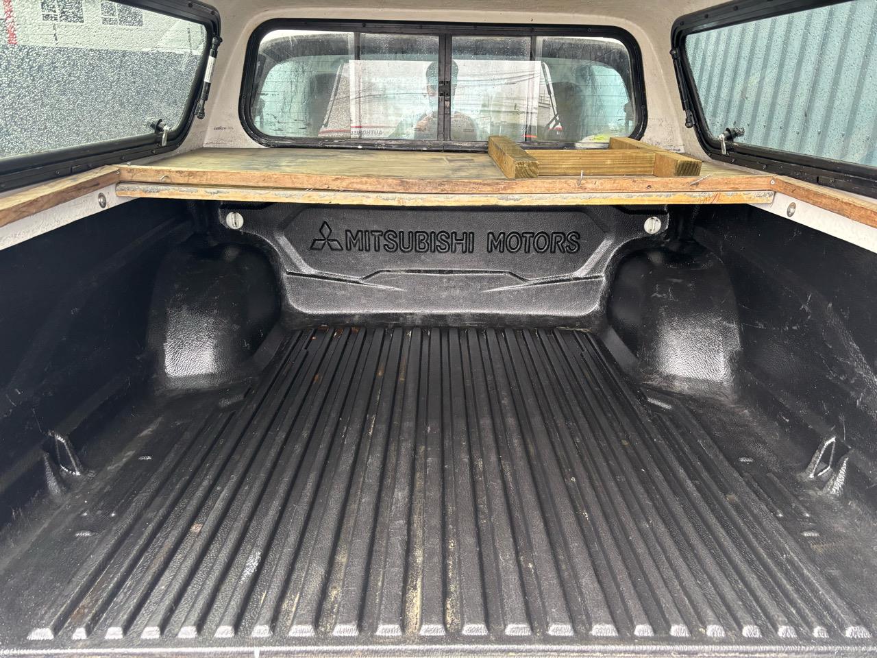 2017 Mitsubishi Triton