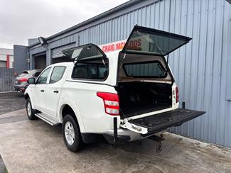 2017 Mitsubishi Triton - Thumbnail