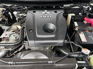 2017 Mitsubishi Triton - Thumbnail