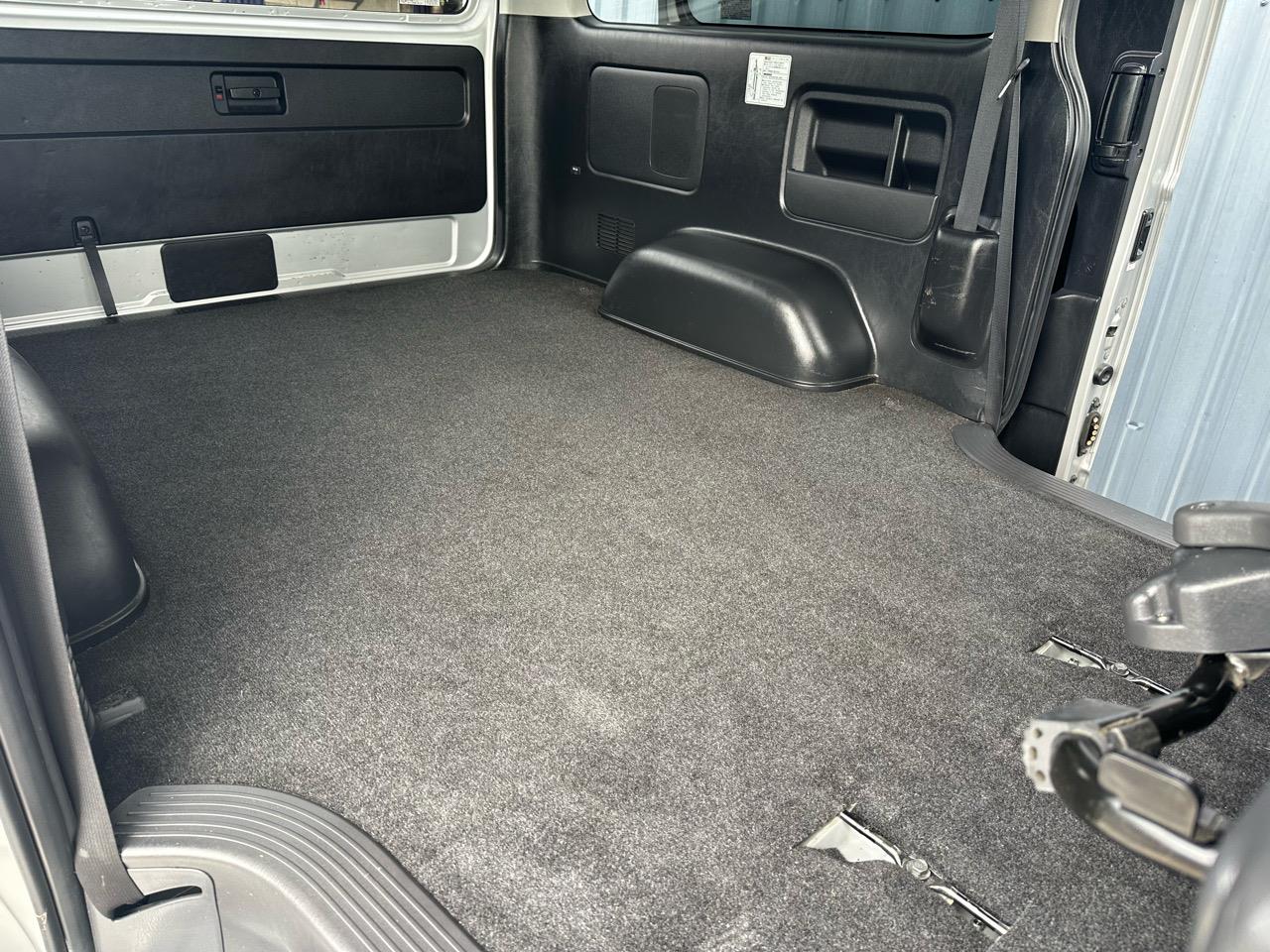 2018 Toyota HIACE