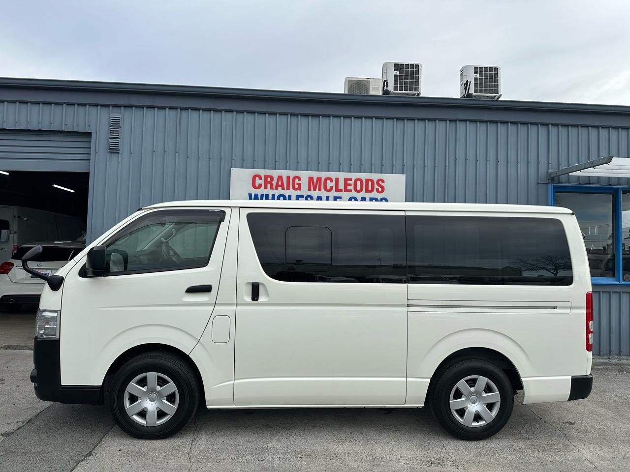 2022 Toyota HIACE