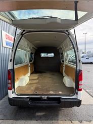 2016 Toyota HIACE - Thumbnail