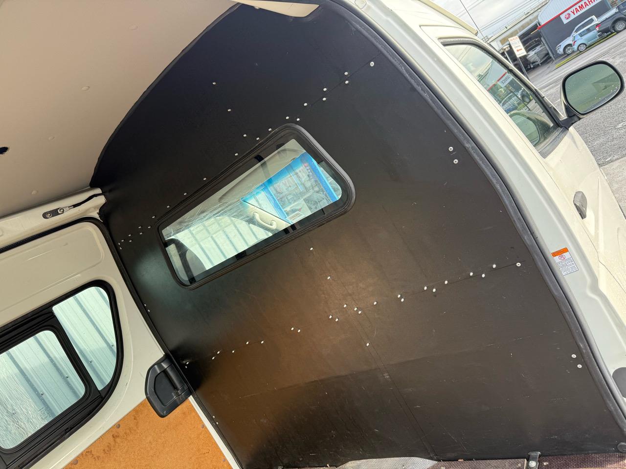 2016 Toyota HIACE