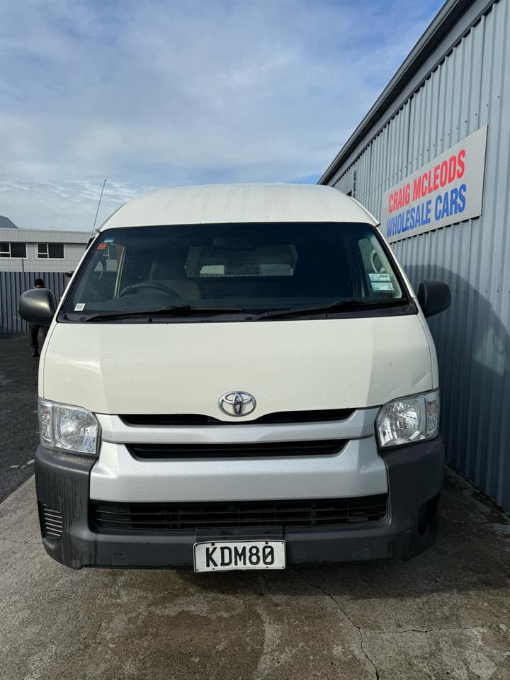 2016 Toyota HIACE
