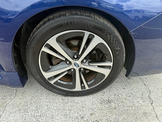 2017 Subaru Levorg - Thumbnail
