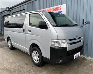 2019 Toyota HIACE - Thumbnail