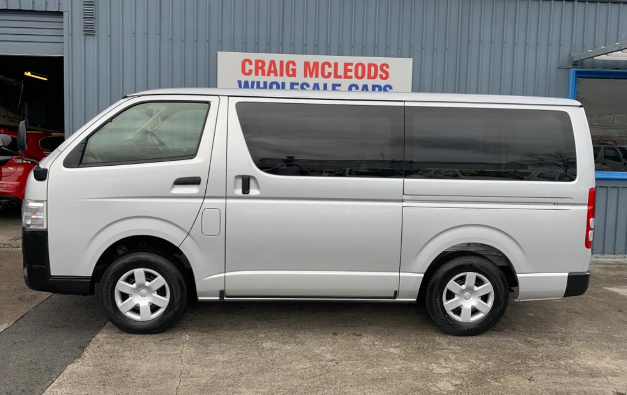 2019 Toyota HIACE